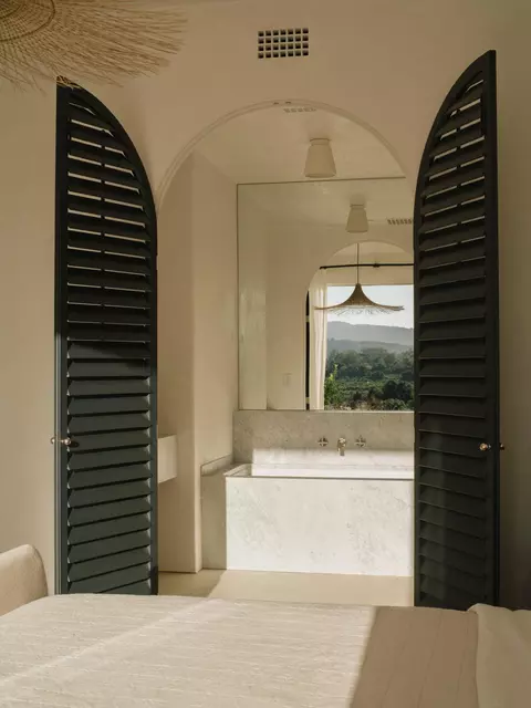 Bath - 2259 Mcnell Rd, Ojai, CA 93023 photo 6 of 8