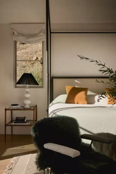 Bedroom - 2259 Mcnell Rd, Ojai, CA 93023 photo 2 of 7