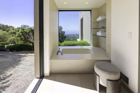 Bath - 1130 E Mountain Dr, Montecito, CA 93108 photo 2 of 3
