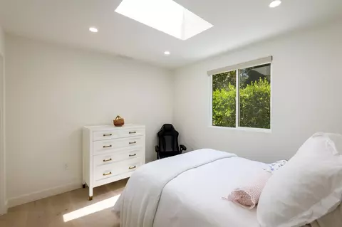 Bedroom - 145 Butterfly Ln, Montecito, CA 93108 photo 7 of 7