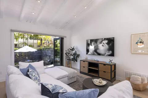 Living - 87 Humphrey Rd, Montecito, CA 93108 photo 3 of 9