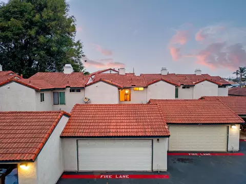 View/Area - 2454 Manzanita Dr, Oxnard, CA 93033 photo 1 of 9