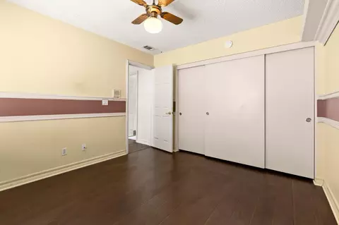 Bedroom - 2454 Manzanita Dr, Oxnard, CA 93033 photo 5 of 6