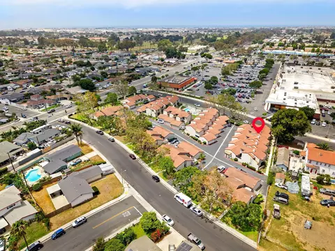 View/Area - 2454 Manzanita Dr, Oxnard, CA 93033 photo 6 of 9