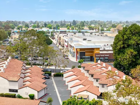 View/Area - 2454 Manzanita Dr, Oxnard, CA 93033 photo 7 of 9