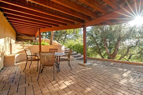 Exterior - 49 Alto Dr, Oak View, CA 93022 photo 9 of 11