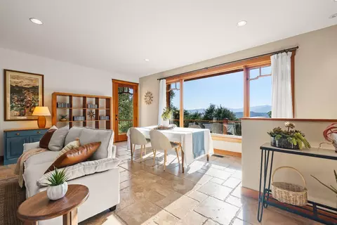 Dining - 49 Alto Dr, Oak View, CA 93022 photo 1 of 1