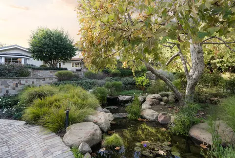 Exterior - 610 Olive Rd, Montecito, CA 93108 photo 2 of 10