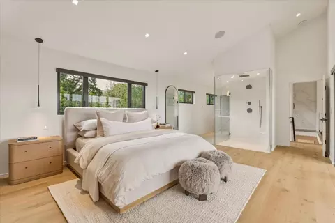 Bedroom - 3211 Padaro Ln, Carpinteria, CA 93013 photo 2 of 7