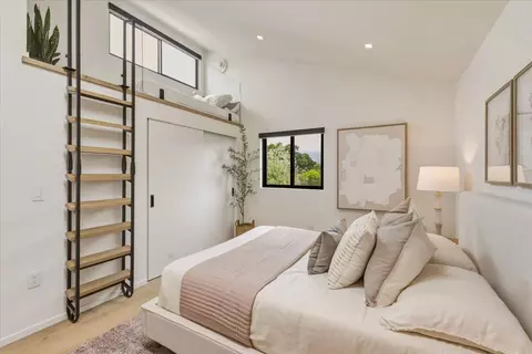Bedroom - 3211 Padaro Ln, Carpinteria, CA 93013 photo 6 of 7
