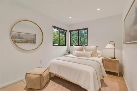 Bedroom - 3211 Padaro Ln, Carpinteria, CA 93013 photo 5 of 7
