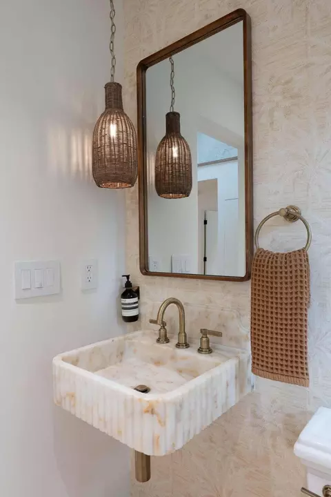 Bath - 3211 Padaro Ln, Carpinteria, CA 93013 photo 1 of 4