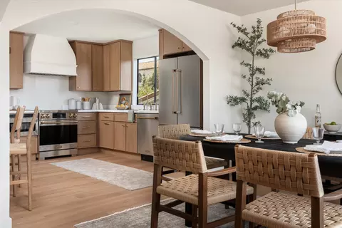 2047 Paseo Almeria, Santa Barbara, CA 93103