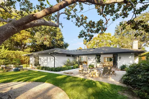 135 Pomar Ln, Montecito, CA 93108
