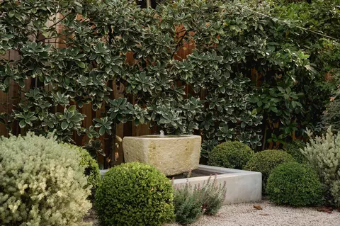 Exterior - 135 Pomar Ln, Montecito, CA 93108 photo 5 of 8