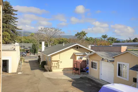 Exterior - 4869 Carpinteria Ave, Carpinteria, CA 93013 photo 4 of 6