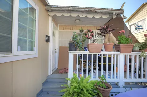 Exterior - 4869 Carpinteria Ave, Carpinteria, CA 93013 photo 5 of 6