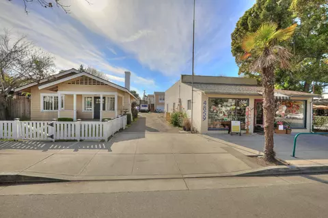 4869 Carpinteria Ave, Carpinteria, CA 93013