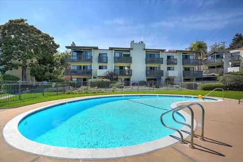 Exterior - 3375 Foothill Rd #1112, Carpinteria, CA 93013 photo 7 of 9