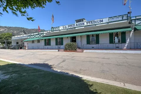 Exterior - 3375 Foothill Rd #1112, Carpinteria, CA 93013 photo 5 of 9