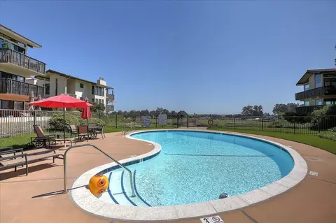 Exterior - 3375 Foothill Rd #1112, Carpinteria, CA 93013 photo 8 of 9