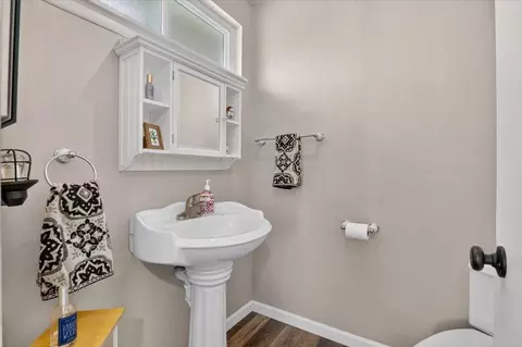 Bath - 166 Aries Ave, Lompoc, CA 93436 photo 1 of 3