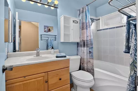 Bath - 166 Aries Ave, Lompoc, CA 93436 photo 3 of 3