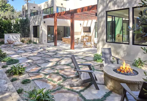 Exterior - 285 Olive Mill Rd, Montecito, CA 93108 photo 3 of 10