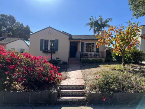 421 Wyola Rd, Santa Barbara, CA 93105
