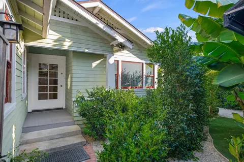 211 W Victoria Street St, Santa Barbara, CA 93101