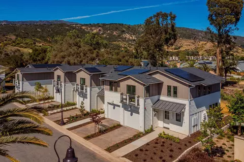 3270 Via Real, Carpinteria, CA 93013