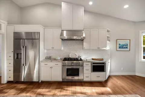 Kitchen - 7 Baker Ln, Goleta, CA 93117 photo 3 of 5