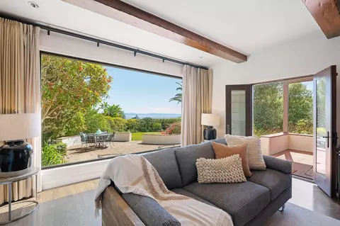 1021 Las Alturas Rd, Santa Barbara, CA 93103