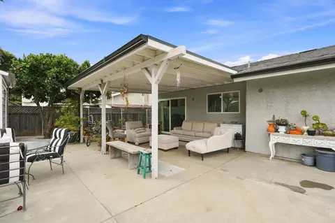 Exterior - 1512 E Pine Ave, Lompoc, CA 93436 photo 4 of 10