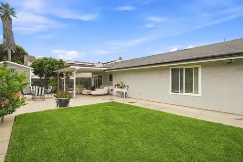 Exterior - 1512 E Pine Ave, Lompoc, CA 93436 photo 10 of 10