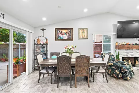 Dining - 1512 E Pine Ave, Lompoc, CA 93436 photo 1 of 1