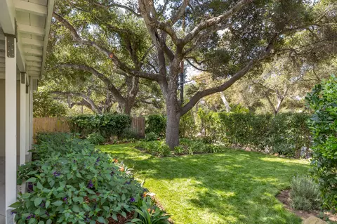 Exterior - 652 Tabor Ln, Montecito, CA 93108 photo 13 of 15