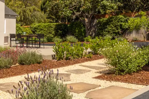 Exterior - 652 Tabor Ln, Montecito, CA 93108 photo 6 of 15