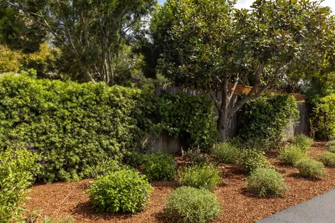 Exterior - 652 Tabor Ln, Montecito, CA 93108 photo 12 of 15