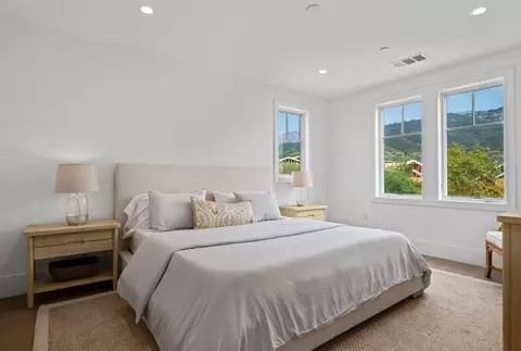 Bedroom - 3260 Polo Way, Carpinteria, CA 93013 photo 4 of 5