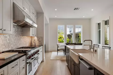 Kitchen - 3270 Polo Way, Carpinteria, CA 93013 photo 2 of 4