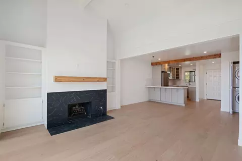 Living - 3375 Foothill Rd UNIT 1132, Carpinteria, CA 93013 photo 3 of 6