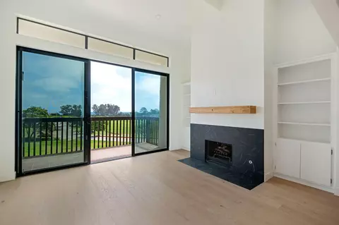 Living - 3375 Foothill Rd UNIT 1132, Carpinteria, CA 93013 photo 6 of 6
