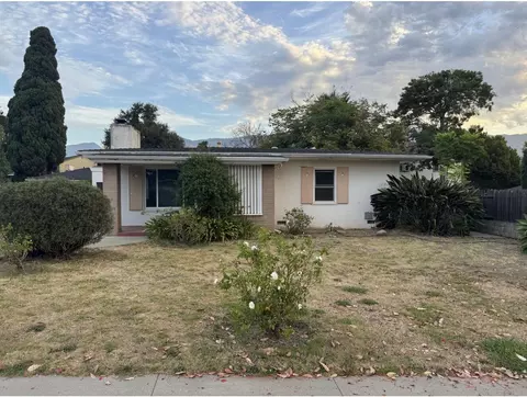 214 Stanley Dr, Santa Barbara, CA 93105