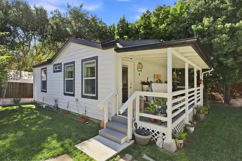 Exterior - 569 Tico Rd, Ojai, CA 93023 photo 6 of 11