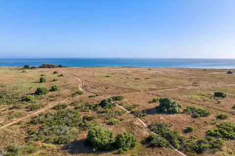 View/Area - 221 Mathilda Dr, Goleta, CA 93117 photo 6 of 9