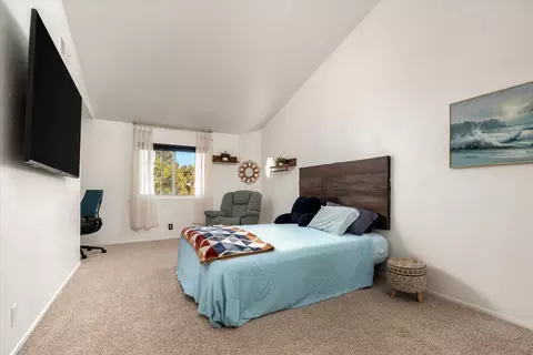 Bedroom - 221 Mathilda Dr, Goleta, CA 93117 photo 1 of 2
