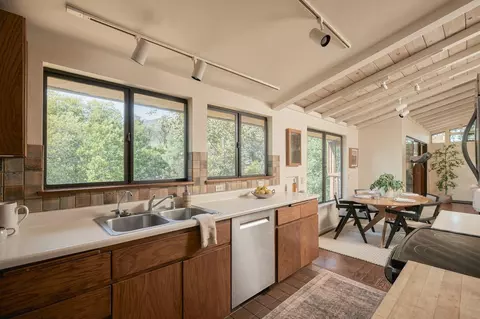 Kitchen - 910 Chelham Way, Montecito, CA 93108 photo 1 of 3