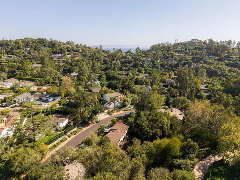 View/Area - 910 Chelham Way, Montecito, CA 93108 photo 5 of 5