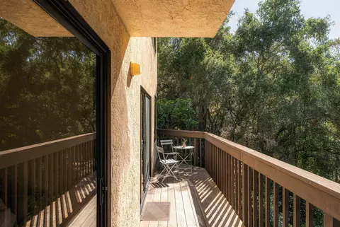 Exterior - 910 Chelham Way, Montecito, CA 93108 photo 3 of 10